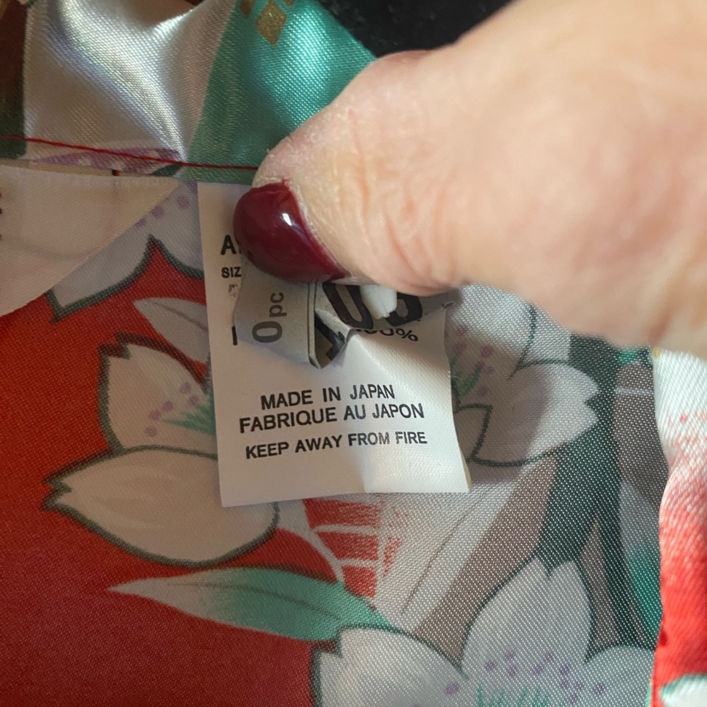 Kimono - Picture 2 of 10